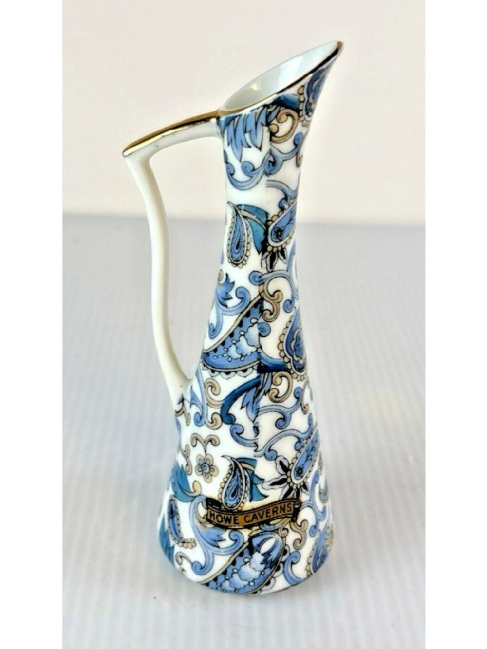 Lefton #NE2169 Mini Ewer Pitcher Blue White Howe Caverns NY Souvenir 5.5" VTG